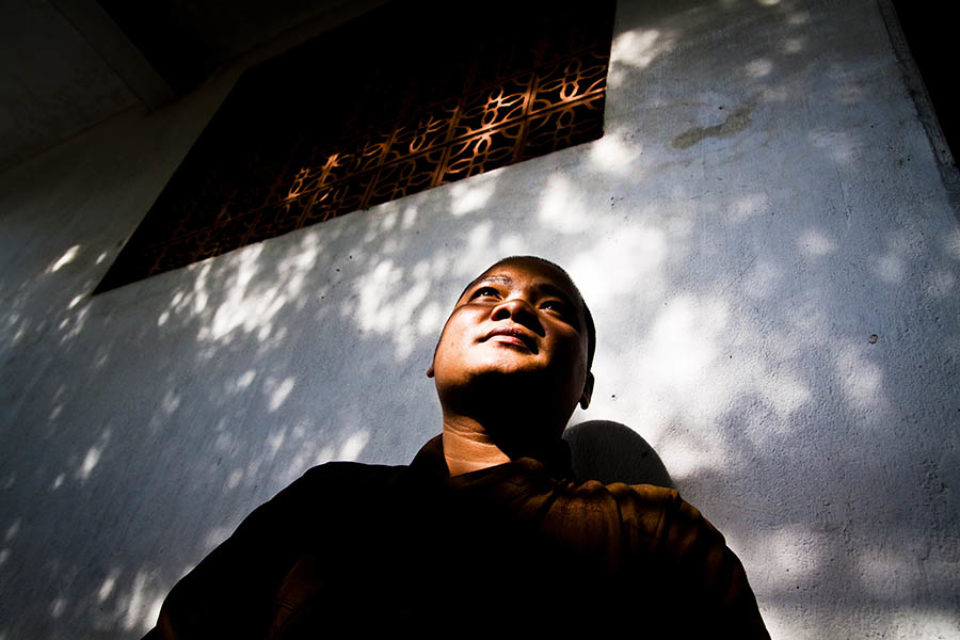 Editorial portrait of Head Monk, Hoang Hoi, shot by Montreal photographer for a local NGO
