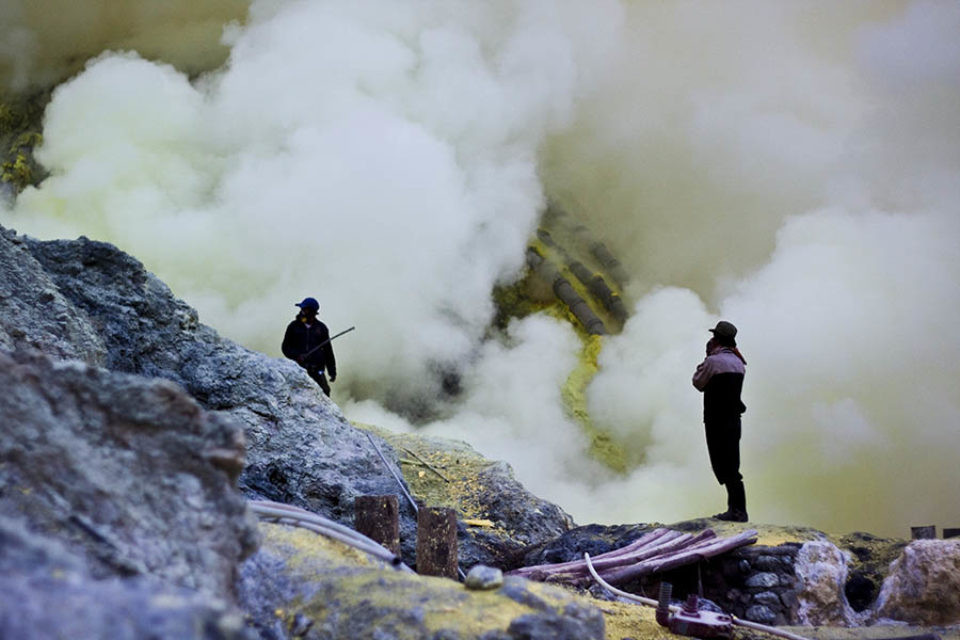 Miners in Kawah Ijen sulphur mines, Indonesia
