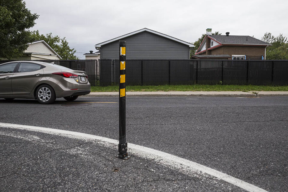 Quiet suburban road, Longueuil