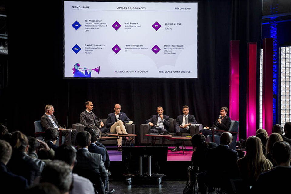 Event panel onstage