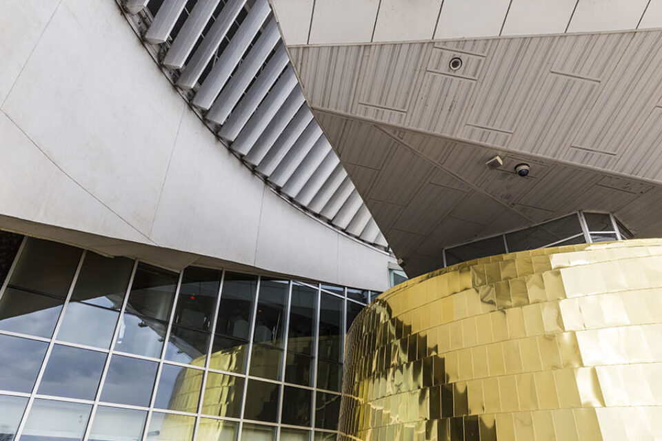 Casino Montreal entrance detail