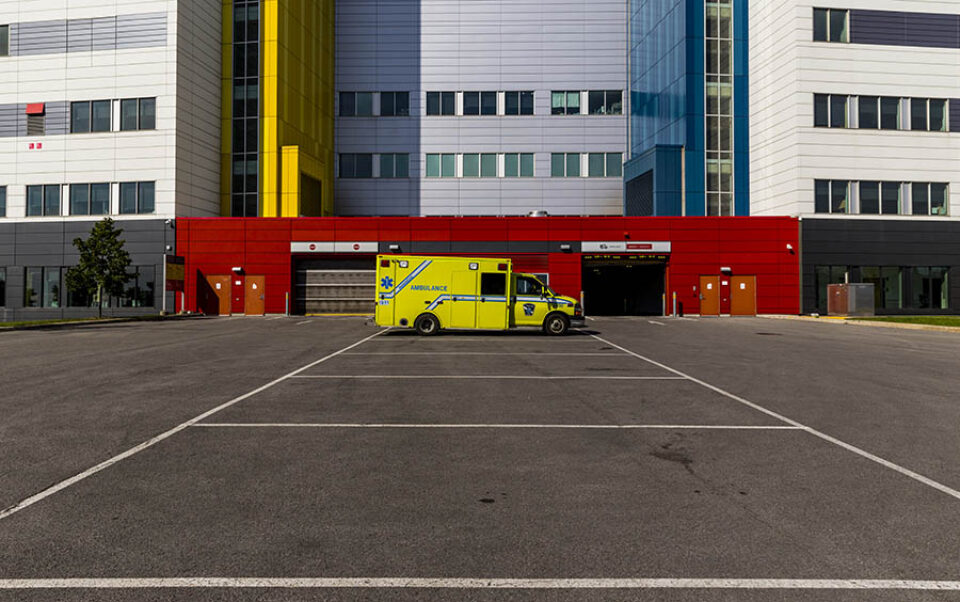 Photographer Montreal - Ambulance in parking lot