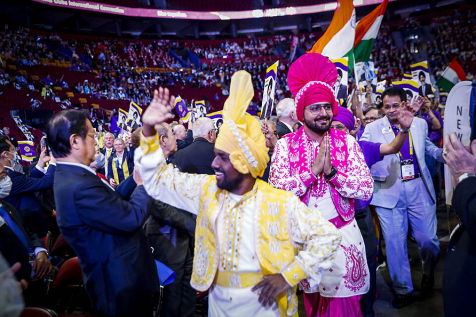 Indian delegates dancing at convention in Bell Centre