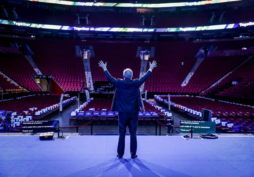 Incoming president, Brian Sheehan, rehearsing at Bell Centre in Montreal
