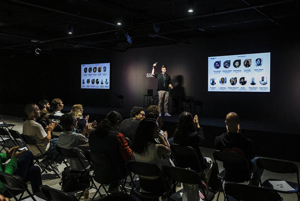 Corporate presentation at Montreal tech event