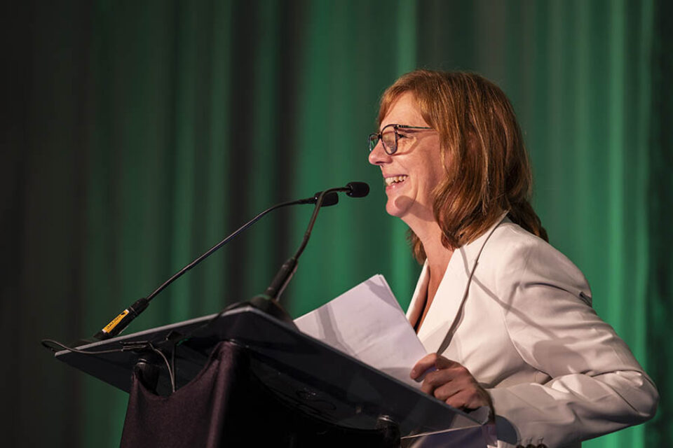 Montreal corporate event presenter