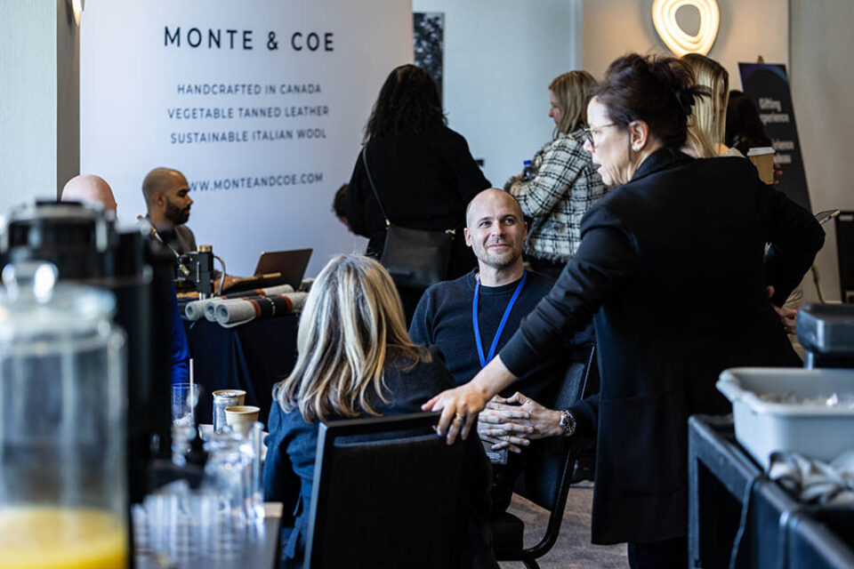 Morning time at a corporate event, by a Montreal conference photographer