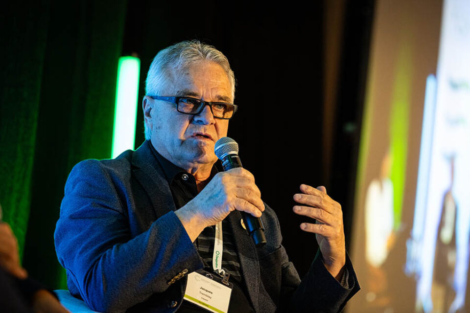 Montreal event photography of speaker onstage