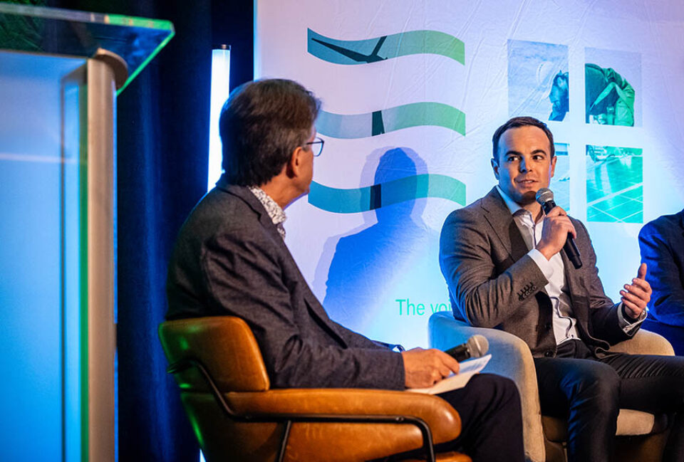 Montreal corporate event panel photography
