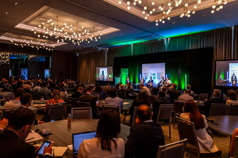 Full capacity Montreal event