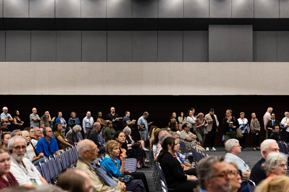 Line-up for Zahi Hawass autographs at his event in Montreal