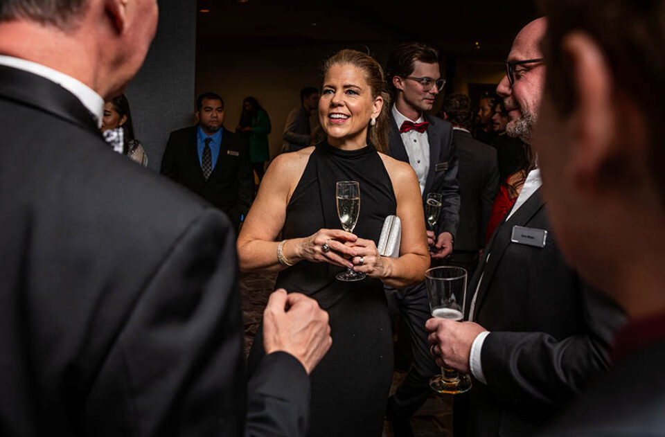 Cocktail hour, Ottawa corporate event photographer
