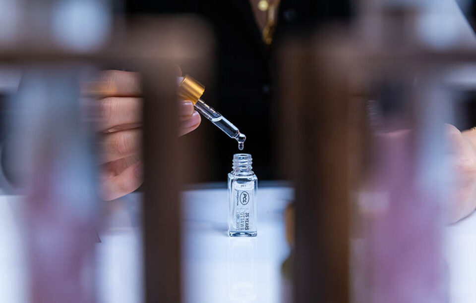 Perfume being made at a corporate event in Ottawa