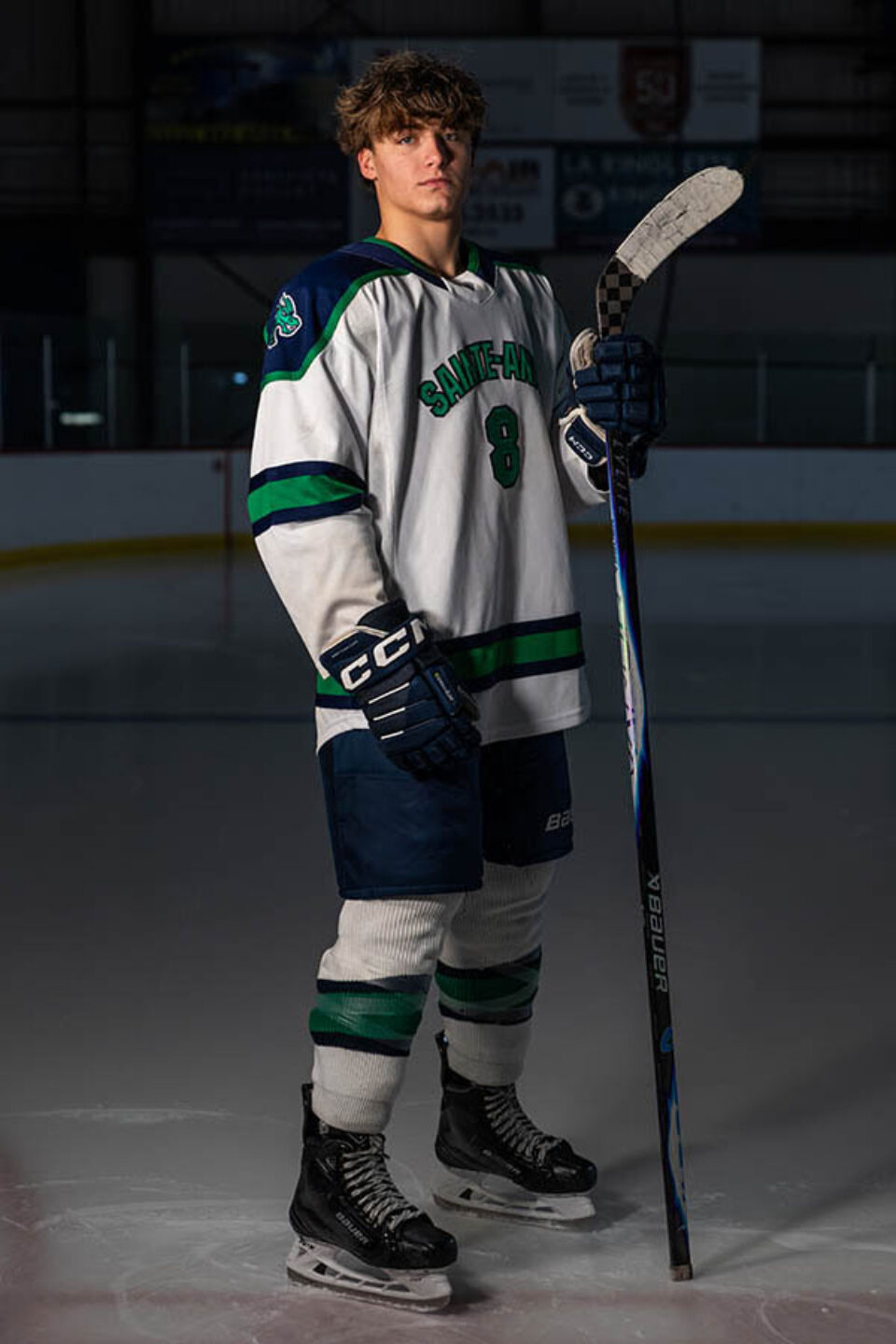 Portrait of college hockey player by Montreal college sports photographer