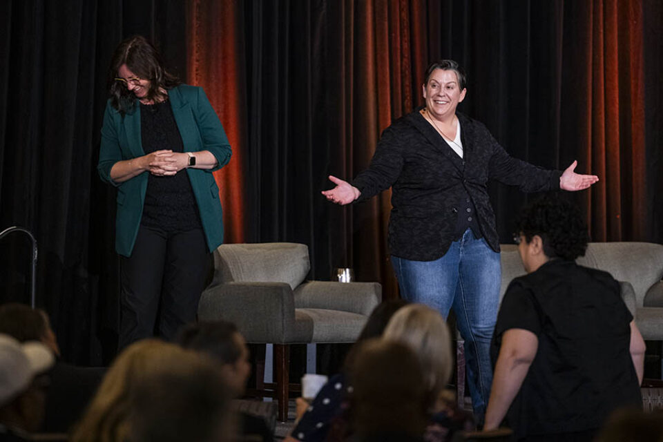 Presenter onstage, Le Centre Sheraton Montreal